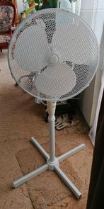 Ventilator Hollandia staande op statief € 10,00, Ophalen of Verzenden, Gebruikt, Statiefventilator