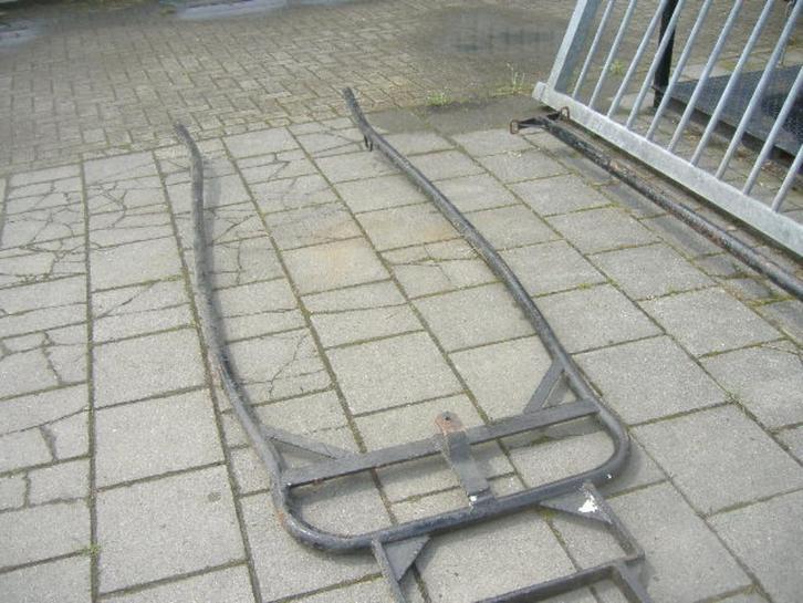 antieke bomen v.e. koets en wielen-koffer-lampen, zie fo/om, Antiek en Kunst, Curiosa en Brocante, Ophalen