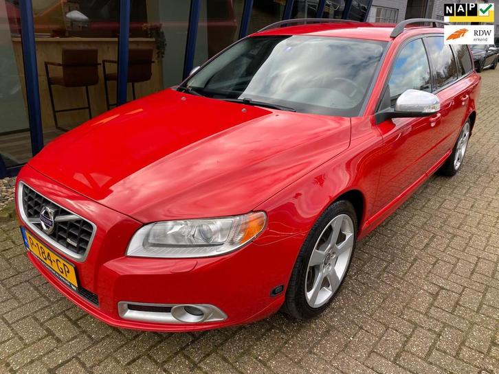 Volvo V70 2.5FT R-Design 230PK LEER / XENON / TREKHAAK / PDC, Auto's, Volvo, Bedrijf, Te koop, V70, ABS, Airbags, Airconditioning