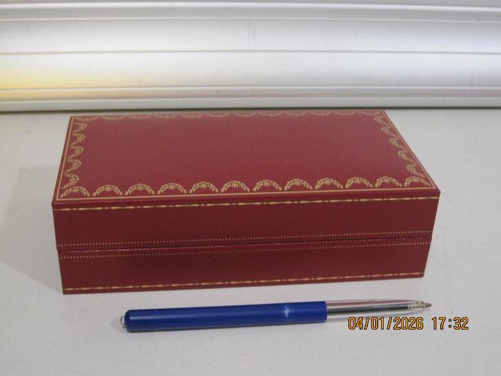 cartier bril box (369), Sieraden, Tassen en Uiterlijk, Zonnebrillen en Brillen | Heren, Gebruikt, Bril, Overige merken, Rood, Ophalen of Verzenden