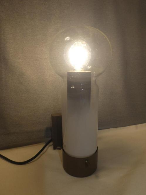 Raak wandlamp “Dauwdruppel of Zandloper”, Huis en Inrichting, Lampen | Wandlampen, Gebruikt, Glas, Metaal, Ophalen of Verzenden