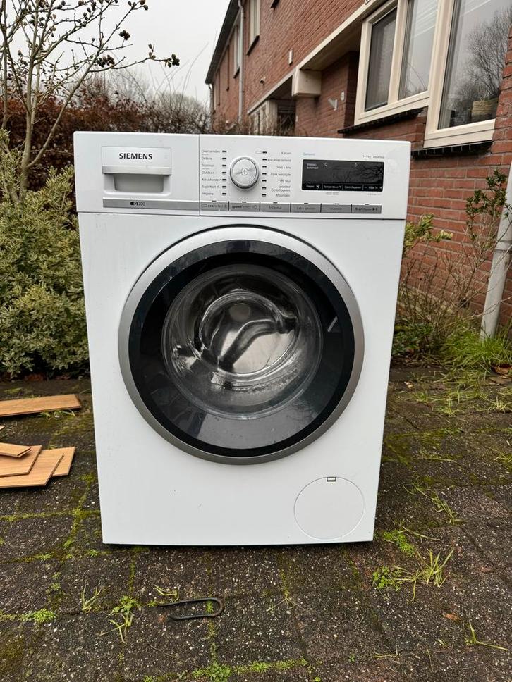 Siemens IQ700 wasmachine, Witgoed en Apparatuur, Wasmachines, Gebruikt, 8 tot 10 kg, 85 tot 90 cm, 1600 toeren of meer, Ophalen