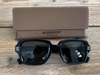 BURBERRY - B 4349 | zonnebril zwart, Ophalen of Verzenden, Zo goed als nieuw, Zwart, Overige merken