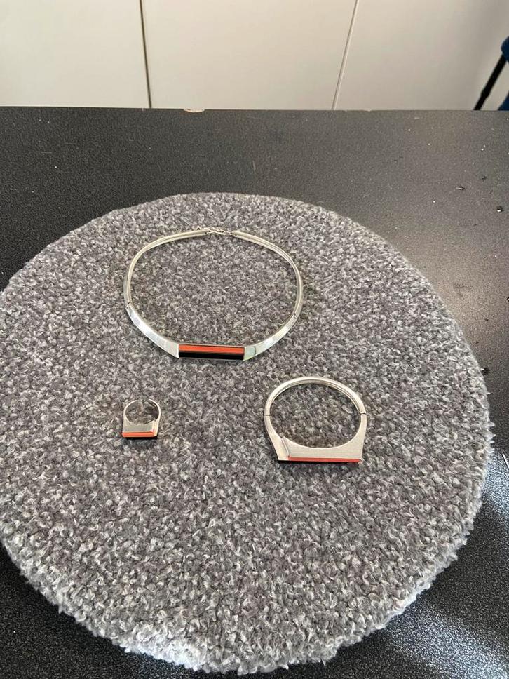 Leuke vintage sieraden set 70er jaren zilver met kunststof, Sieraden, Tassen en Uiterlijk, Antieke sieraden, Ring, Zilver, Ophalen of Verzenden
