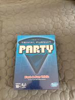 Trivial Pursuit Party - Fast & Fun Trivia!, Hobby en Vrije tijd, Gezelschapsspellen | Bordspellen, Drie of vier spelers, Ophalen of Verzenden