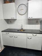 Keukenblok met bovenkasten, Huis en Inrichting, Keuken | Keukenelementen, Gebruikt, Wit, 150 tot 200 cm, Ophalen of Verzenden