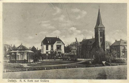 Delfzijl. R.K. Kerk met Voliere - 1931 gelopen, Verzamelen, Ansichtkaarten | Nederland, Gelopen, Groningen, 1920 tot 1940, Verzenden