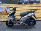 AGM Bromscooter R8, Fietsen en Brommers, Nieuw, 49 cc