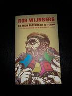 Rob Wijnberg - En mijn tafelheer is Plato, Ophalen of Verzenden, Gelezen
