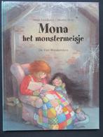 Maja Dusikova  Mona het monstermeisje, Ophalen of Verzenden, Zo goed als nieuw