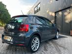 Volkswagen Polo 1.2 TSI LEUKE POLO-RIJDT GOED-NAVI-CRUISE-, Auto's, Volkswagen, Stof, Zwart, Origineel Nederlands, Bedrijf