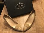 Prada dames schoenen, Kleding | Dames, Ophalen, Schoenen met lage hakken, Beige, Gedragen