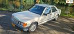 Mercedes-Benz 190-serie 2.0 voll wegenbelastingvrij oldschoo, Auto's, Mercedes-Benz, Achterwielaandrijving, Gebruikt, 4 cilinders