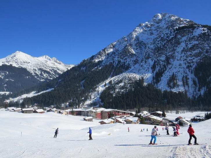 3 Appartementen Mittelberg, Kleinwalsertal, Oostenrijk, Vakantie, Vakantiehuizen | Oostenrijk, Vorarlberg, Appartement, Dorp, In bergen of heuvels