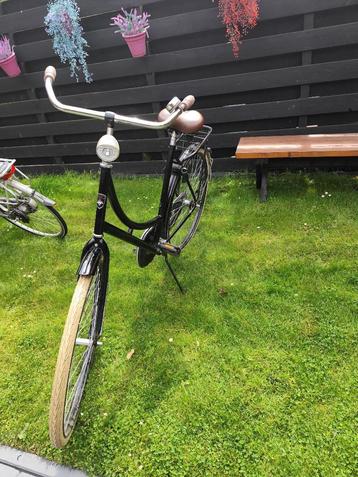 fiets beschikbaar voor biedingen