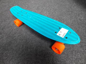 Skateboard van het merk Oxelo beschikbaar voor biedingen