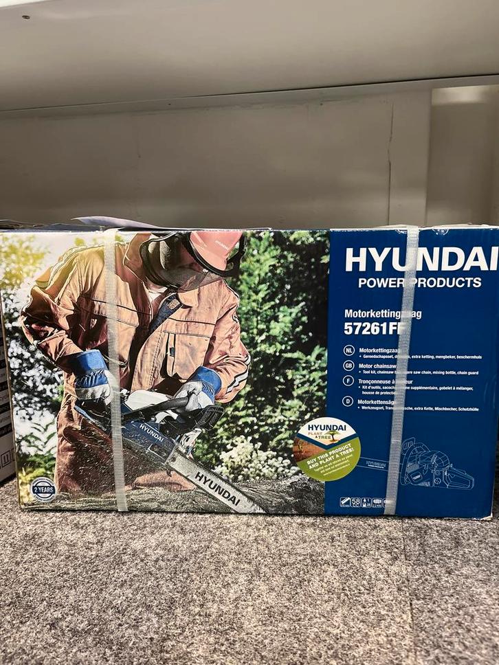 Hyundai Motorkettingzaag 57261FF, Doe-het-zelf en Verbouw, Gereedschap | Zaagmachines, Nieuw, Kettingzaag, Ophalen of Verzenden