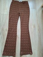 Prachtige bruine flaredbroek van Costes Atelier maat S!, Kleding | Dames, Broeken en Pantalons, Bruin, Ophalen of Verzenden, Zo goed als nieuw