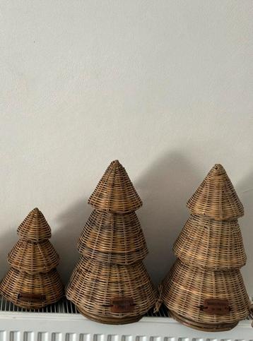 3 Riviera Maison kerstbomen beschikbaar voor biedingen