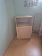 GRATIS nachtkastje, Huis en Inrichting, Slaapkamer | Nachtkastjes, Ophalen, Gebruikt, Minder dan 45 cm, 55 tot 70 cm