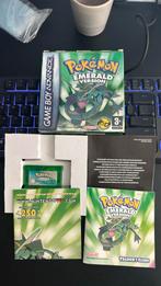 Pokemon Emerald (over compleet + ViP kaart), 1 speler, Ophalen of Verzenden, Zo goed als nieuw, Role Playing Game (Rpg)