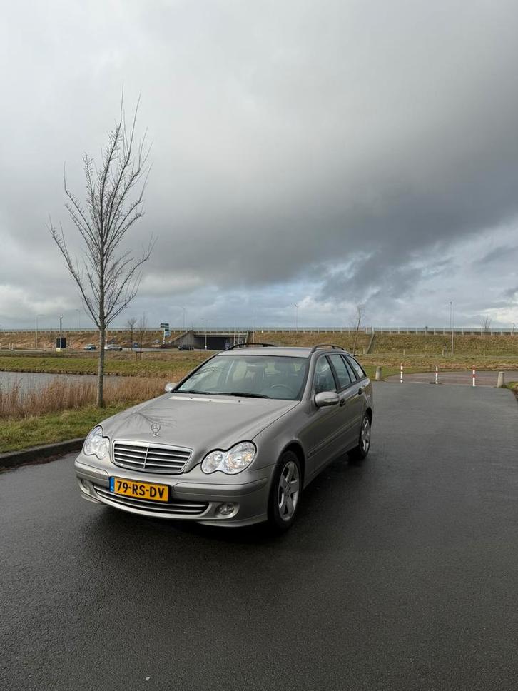 Mercedes-Benz C-Klasse 1.8 C200 Kompr Combi AUT 2005 Grijs, Auto's, Mercedes-Benz, C-Klasse, Benzine, E, Stationwagon, Automaat