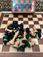 Vintage Chess Staunton Verzwaard  gevild Koninghoogte 76 mm, Een of twee spelers, Ophalen of Verzenden, Gebruikt