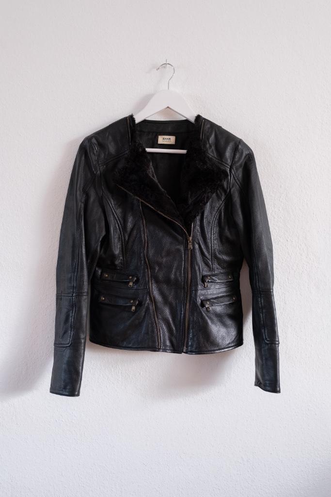 Leren Jas Anna van Toor Maat S, Kleding | Dames, Jassen | Winter, Gedragen, Maat 36 (S), Zwart, Ophalen of Verzenden