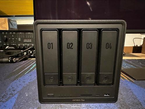 UGREEN DXP4800 plus & 64TB aan HDD!!, Computers en Software, NAS, Zo goed als nieuw, Ophalen of Verzenden