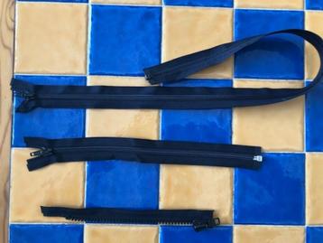 Twee en halve rits maat 20, 30 en 70 cm. beschikbaar voor biedingen