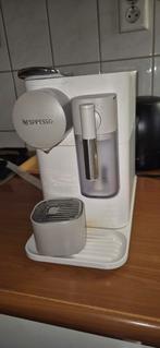 koffiemachine DeLonghi, Ophalen of Verzenden, Zo goed als nieuw, Koffiemachine