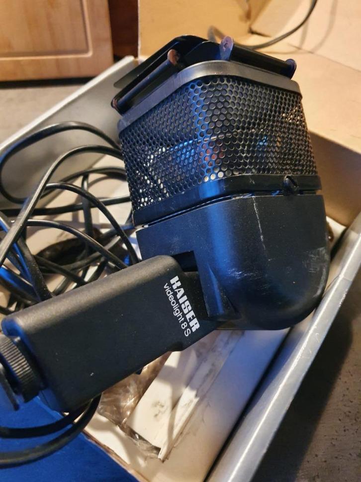 Leuke Vintage Retro Kaiser Video Lamp 8S Compact 300 Watt, Audio, Tv en Foto, Overige Audio, Tv en Foto, Zo goed als nieuw, Ophalen of Verzenden