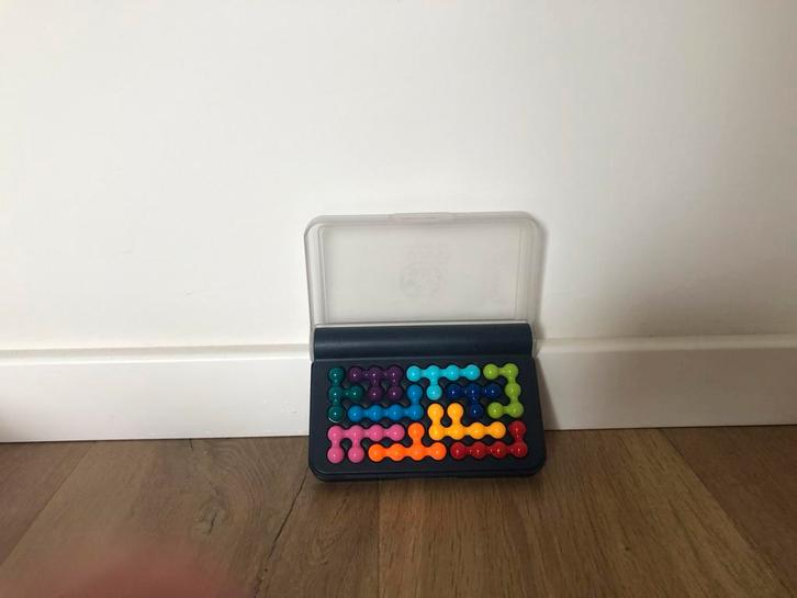 IQ Fit SmartGames Denkspel, Hobby en Vrije tijd, Denksport en Puzzels, Zo goed als nieuw, Overige typen, Minder dan 500 stukjes