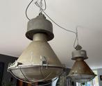 2 authentieke industriële Poolse fabriekslampen, Huis en Inrichting, Lampen | Hanglampen, Ophalen, Zo goed als nieuw, Minder dan 50 cm