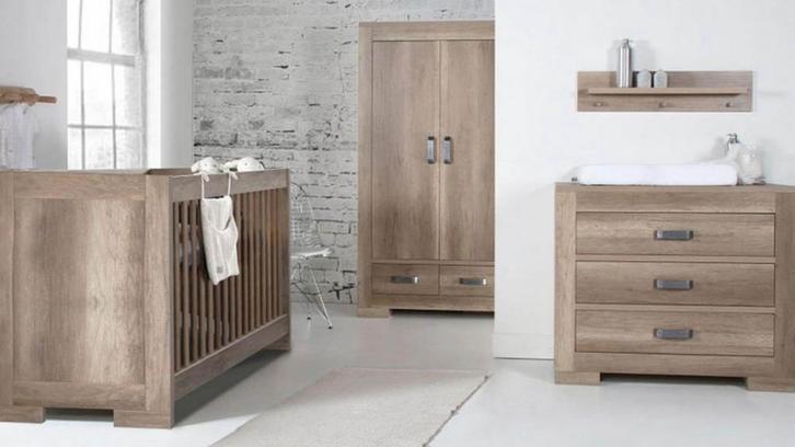 Complete babykamer Brent Oldwood, Kinderen en Baby's, Kinderkamer | Complete kinderkamers, Zo goed als nieuw, Jongetje of Meisje