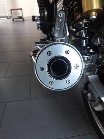 XJR 1200 en XJR1300 uitlaat eindkappen beschikbaar voor biedingen