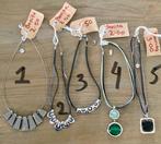5 verschillende korte kettingen van Bonita met hanger bieden, Overige kleuren, Ophalen of Verzenden, Zo goed als nieuw, Overige materialen
