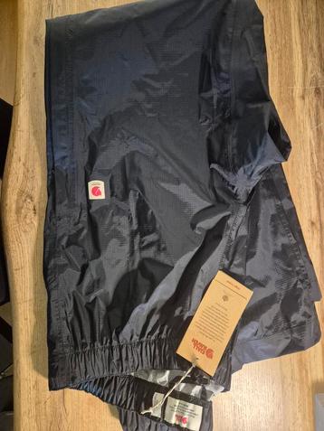 Fjallraven High Coast Hydratic Broek Dames L Zwart beschikbaar voor biedingen