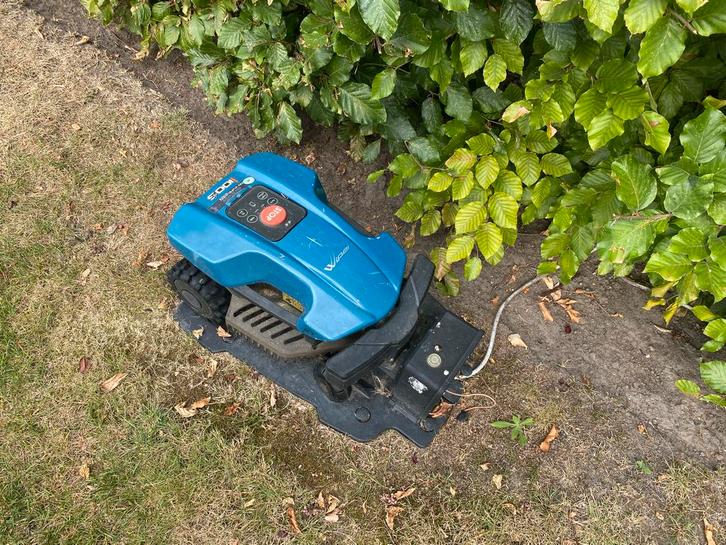 Wiper robotmaaier i100s, Tuin en Terras, Robotmaaiers, Gebruikt, Ophalen