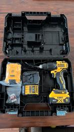 Dewalt 18v compl. Nieuw Zoals op de foto 200,00, Doe-het-zelf en Verbouw, Gereedschap | Boormachines, 600 watt of meer, Nieuw