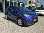 Toyota Aygo X 1.0 VVT-i MT first Lmv|Nav|Camera, Auto's, Stof, Gebruikt, Euro 6, 920 kg