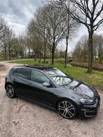 Volkswagen Golf VII 1.4 TSI Phev 204pk 5D DSG PANO CARPLAY, Auto's, Volkswagen, Origineel Nederlands, Te koop, Xenon verlichting