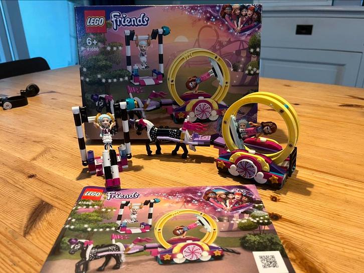 Lego friends 41686, circusact, Kinderen en Baby's, Speelgoed | Duplo en Lego, Zo goed als nieuw, Lego, Complete set, Ophalen of Verzenden