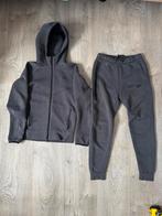 Nike Tech Fleece - Donkergrijs - Maat S, Ophalen of Verzenden, Zo goed als nieuw, Maat 46 (S) of kleiner, Grijs