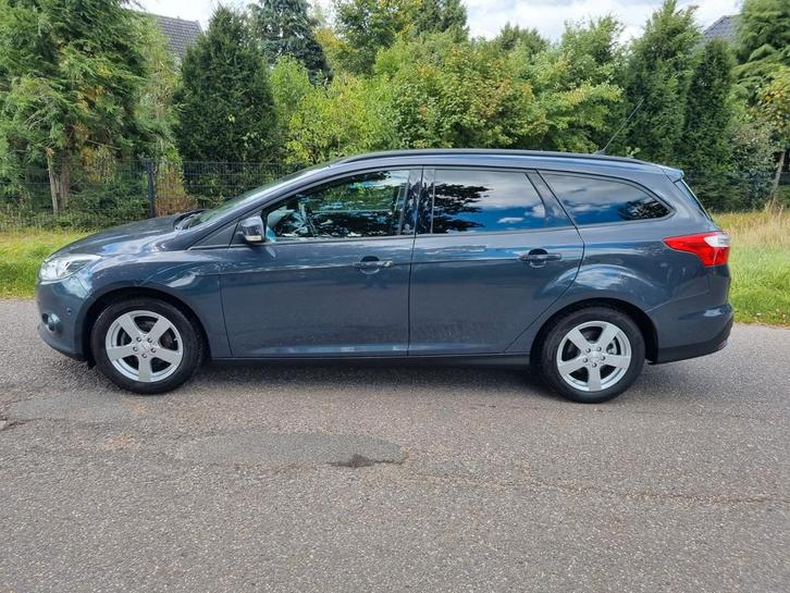 Focus station125pk bj2013 km114362 airco trekhaak afneembaar, Auto's, Ford, Bedrijf, Focus, ABS, Airbags, Airconditioning, Alarm
