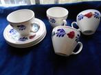 4 Boerenbont theekopjes met schotels, 4.50 per stuk., Nieuw, Ophalen of Verzenden, Kop(pen) en/of Schotel(s), Aardewerk