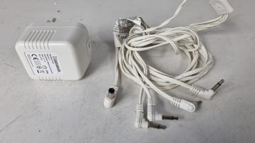 3,0 volt adapters beschikbaar voor biedingen