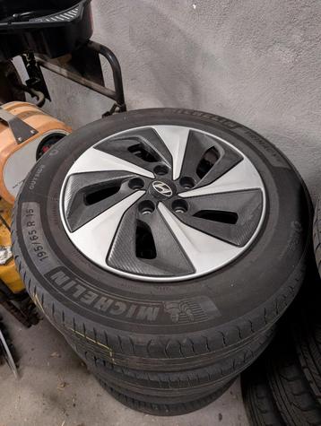 Premium Michelin 15 inch Zomer banden met velgen beschikbaar voor biedingen