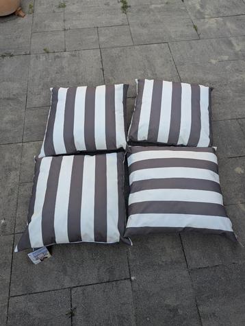 Tuinkussens 60x60cm (nog nooit gebruikt) beschikbaar voor biedingen