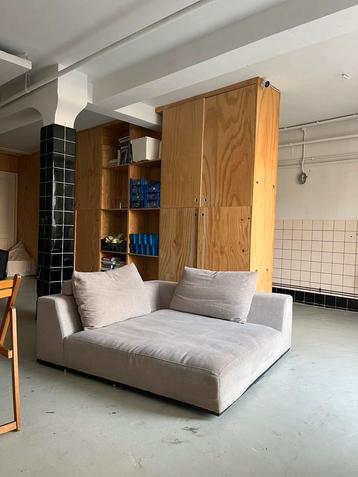 Love seat/ ligstuk/ chaise stuk te koop